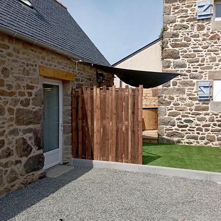 Gite Avec Son Bain Nordique Privatif Au Feu De Bois Pleubian المظهر الخارجي الصورة