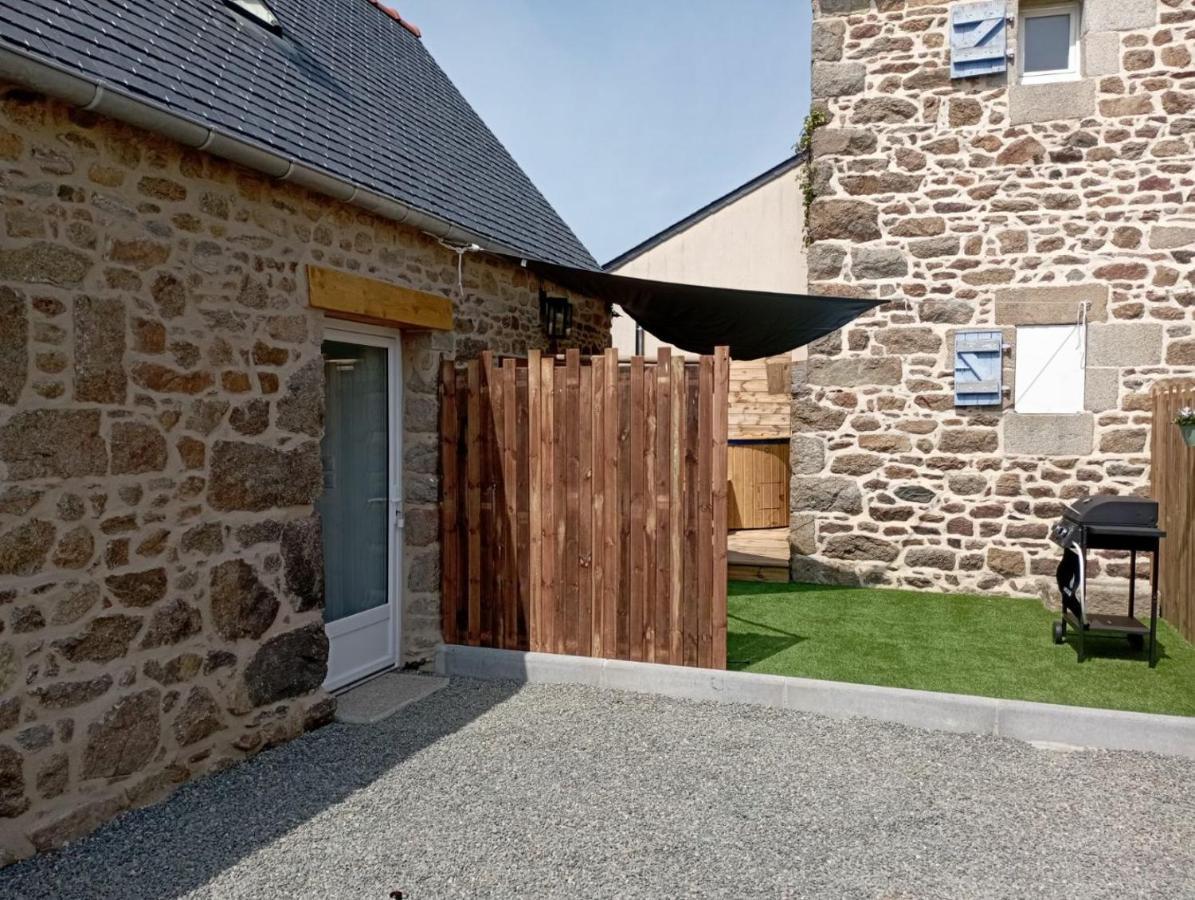 Gite Avec Son Bain Nordique Privatif Au Feu De Bois Pleubian المظهر الخارجي الصورة